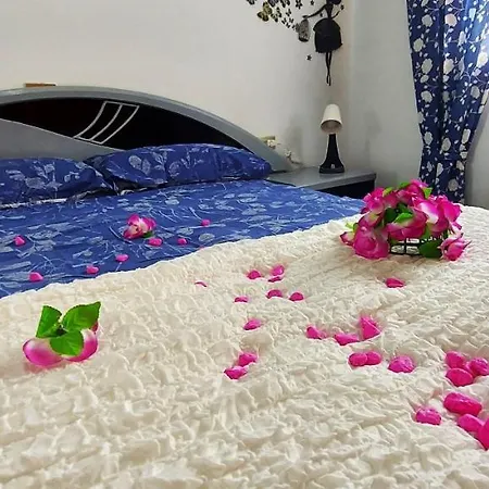 Cristianos Apartment, 1 Bedroom Wifi Free & Big Terrace Holiday home Los Cristianos (Tenerife)