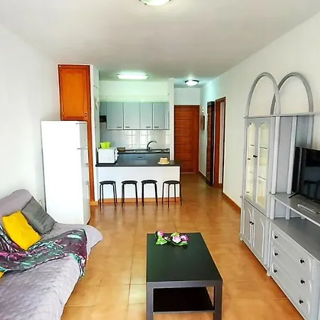 Cristianos Apartment, 1 Bedroom Wifi Free & Big Terrace Los Cristianos (Tenerife)
